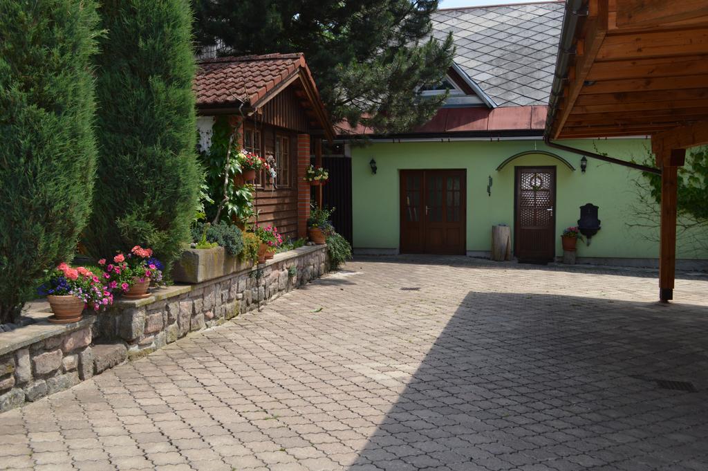 Apartmány Dana Horni Branna Kültér fotó